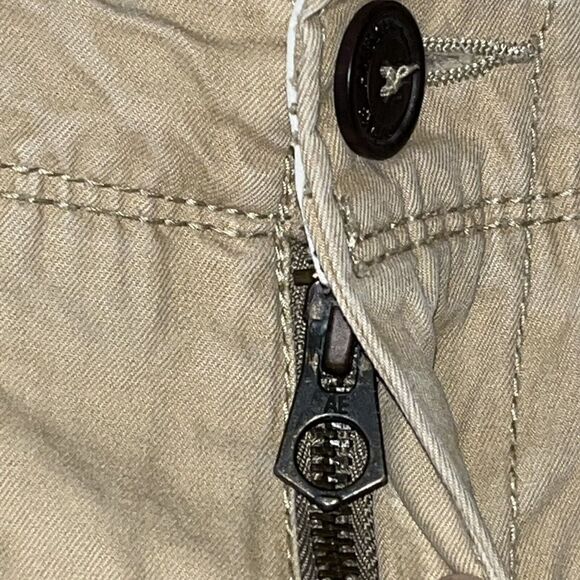 American Eagle Khaki Pants Original Straight Men's 30 X 30 Tan Classic Business - Picture 3 of 11